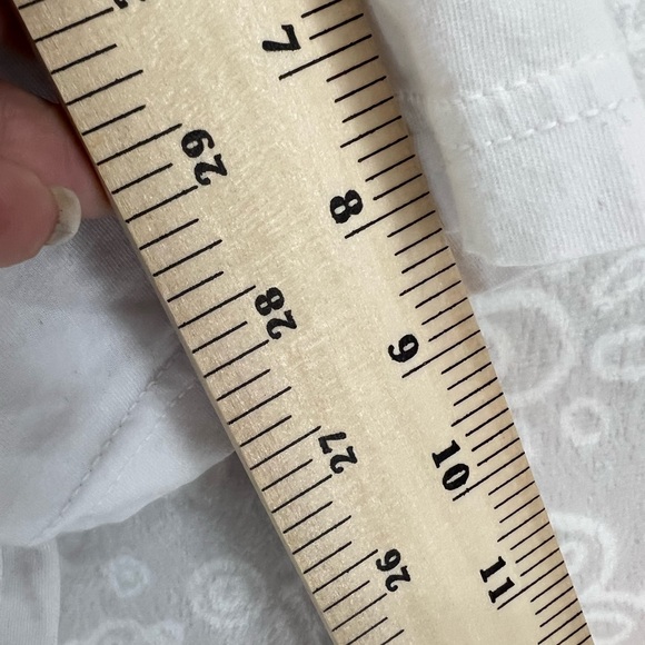 MY HAPPY PLACE DISNEY T TEE SHIRT EUC 775 WHITE COLORFUL - Picture 9 of 11